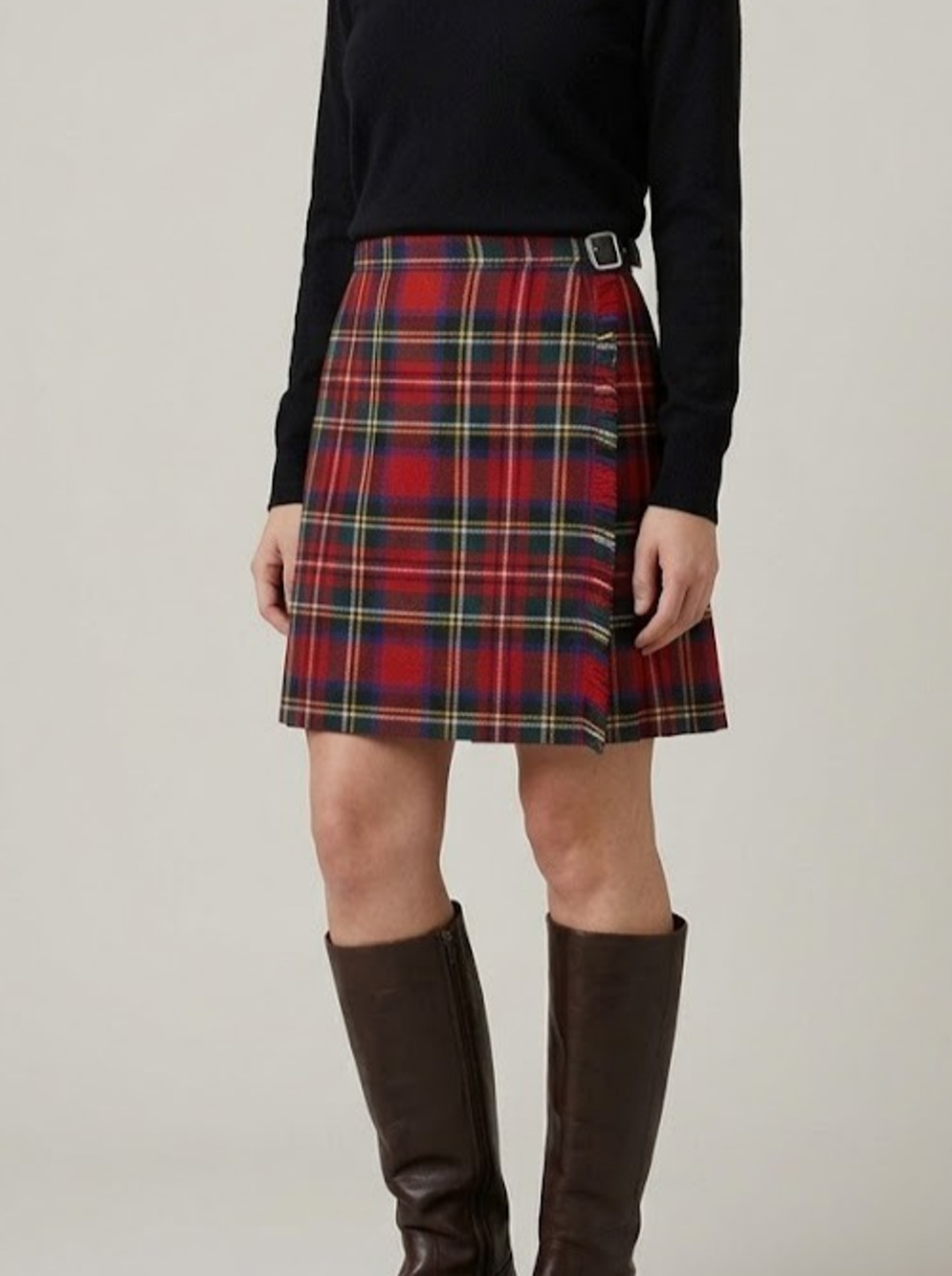 Vtg Eatons Wool Kilt Skirt Red Tartan Plaid Wrap Made in Scotland Leather Buckle